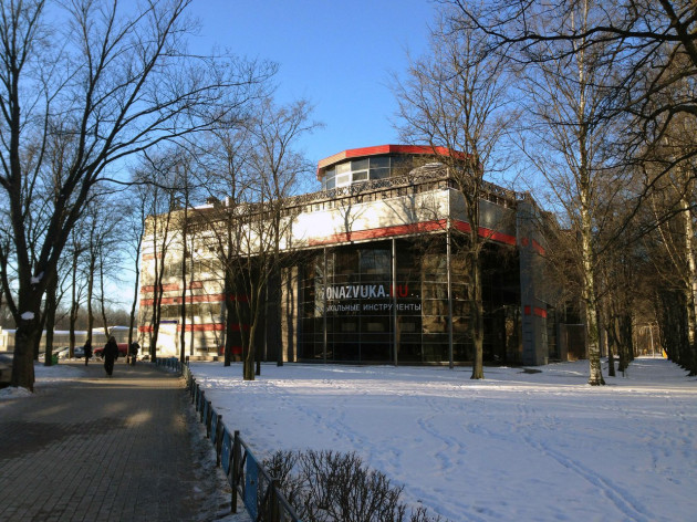 VMhsOcUMOnU