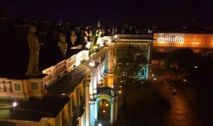 Руферы на крыше Эрмитажа. Фото из социальных сетей