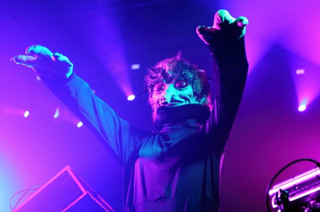 m83